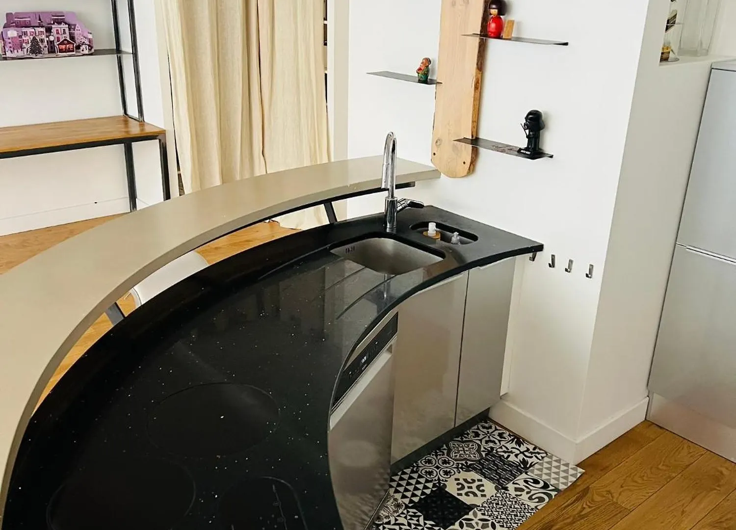 דירה Loft Design & Familial Parc Des Buttes Chaumont פריז