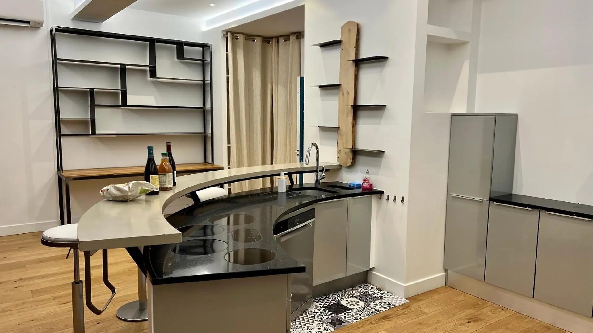 Loft Design & Familial Parc Des Buttes Chaumont דירה *